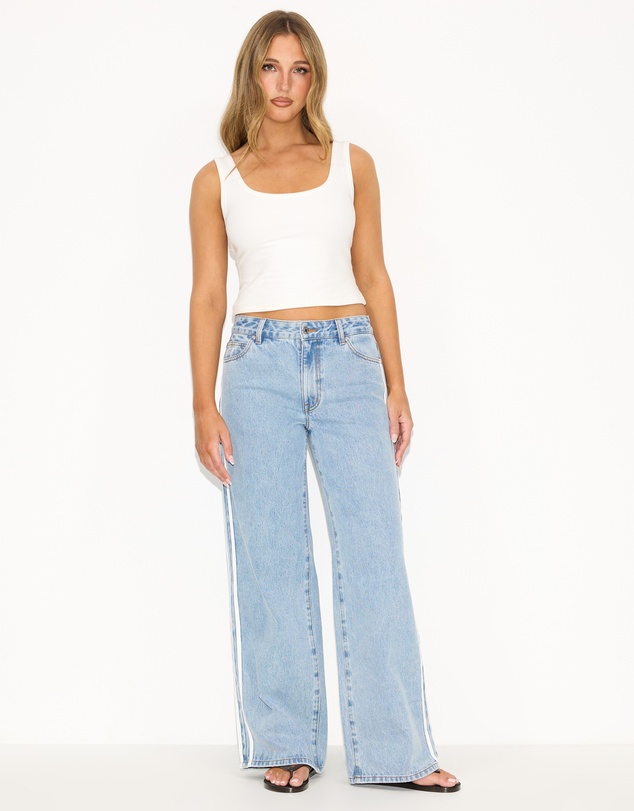 Dazie - Arezzo Wide Leg Jeans