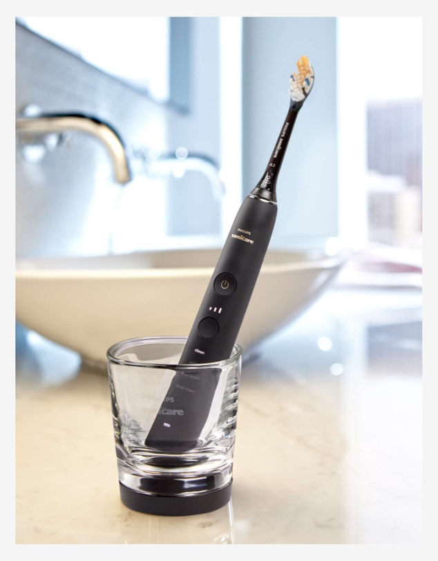 Philips - Philips Sonicare ExpertClean Electric Toothbrush