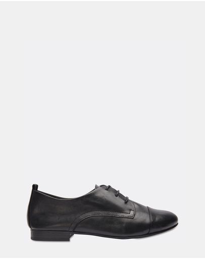 BLACK GLOVE