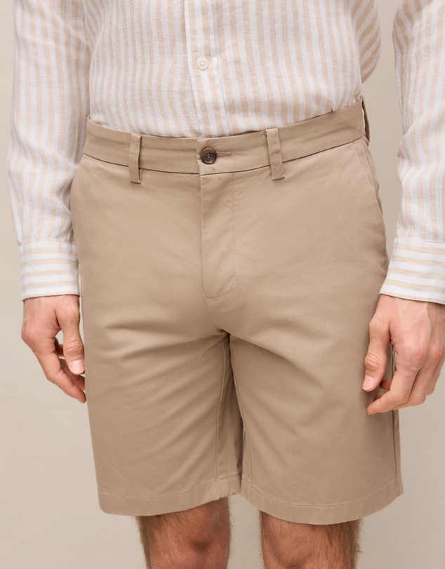 Trenery - Cotton Twill Chino Short in Desert