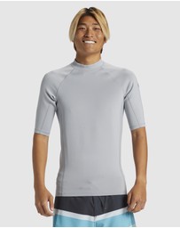Quiksilver - Everyday Heat Short Sleeve Upf 50 Surf T Shirt
