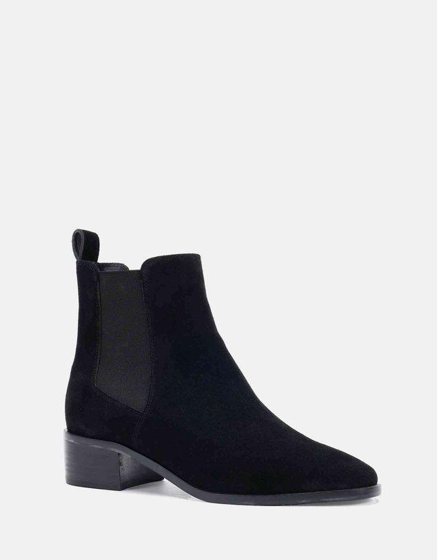 Clarks - Estella Black