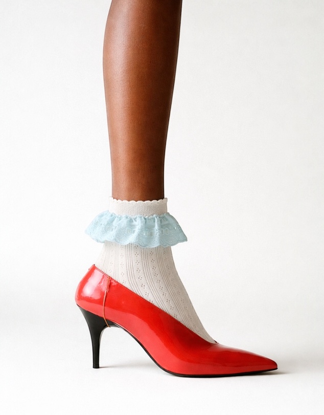 High Heel Jungle - Bobby Lace Frill Trim Cotton Bobby Socks
