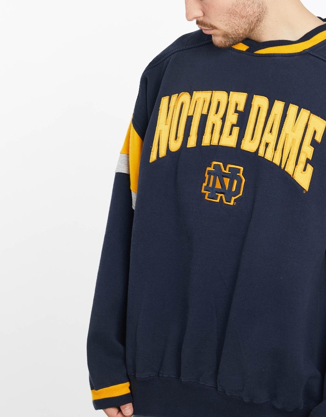 Vintage by The Real Deal - Pre Loved - Vintage 90s University Of Notre Dame Sweatshirt
