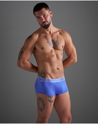 TEAMM8 - Shade Booty Trunk