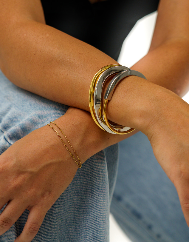 Sonne Jewellery - Josie Gold Bangle