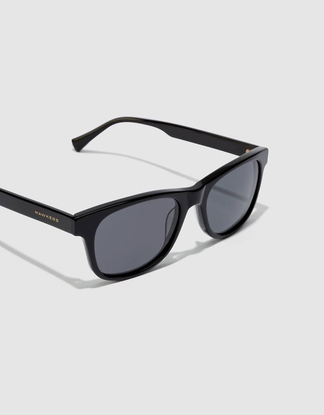Hawkers Co - HAWKERS - Black Nº35 Sunglasses for Men and Women UV400