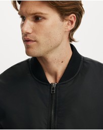 Cotton On - Classic Bomber Jacket