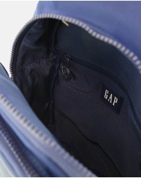 GAP - GAP Nylon Sling Bag