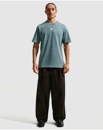 Nike - Sportswear Premium Essentials T-Shirt