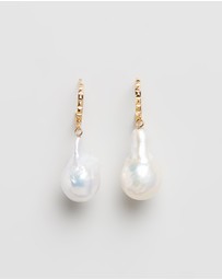 Carly Paiker - Aurora Baroque Pearl Hoops
