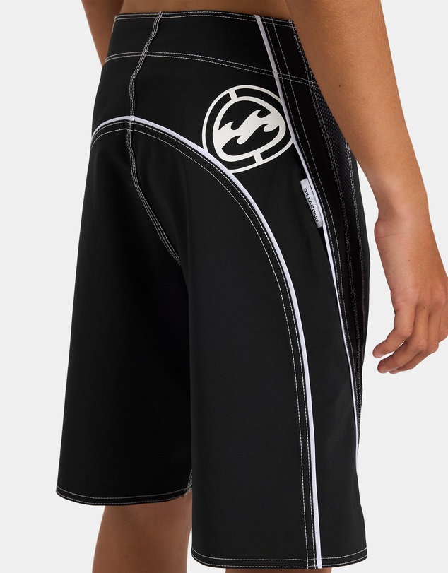 Billabong - Boys 8 to 16 Fluid 2K Pro Boardshorts