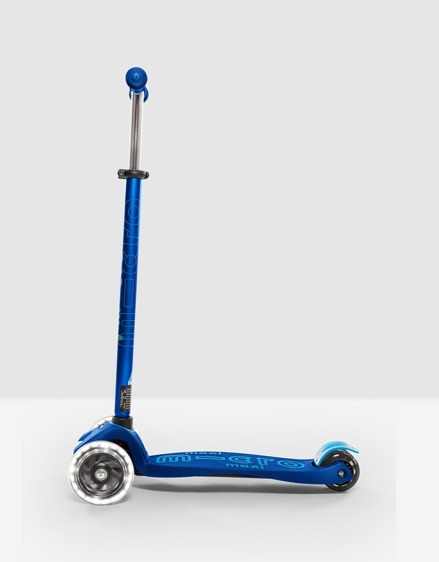 Micro Scooters - Micro Maxi Deluxe LED - 3 Wheel Scooter