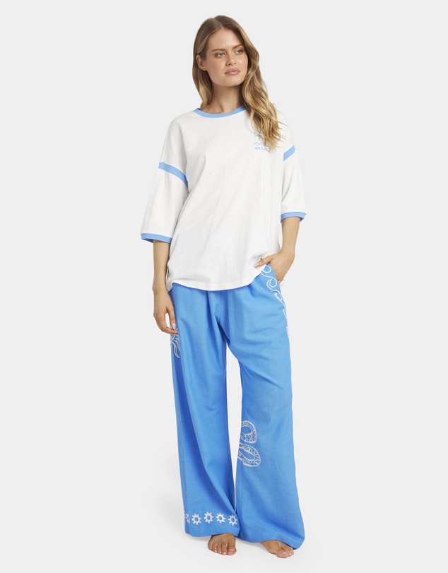 Billabong - Womens Find Me Here T-Shirt
