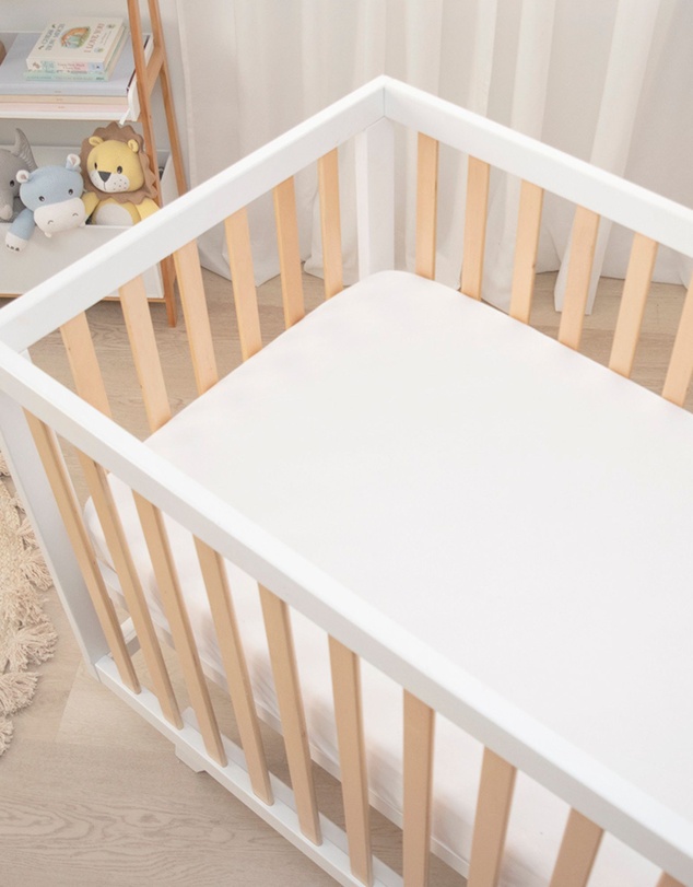 Living Textiles - 2 Pack Jersey Cot Fitted Sheet - White