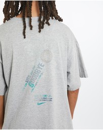 Vintage by The Real Deal - Pre Loved - Vintage 90s Nike MLB Seattle Mariners 'Ken Griffey' Tee