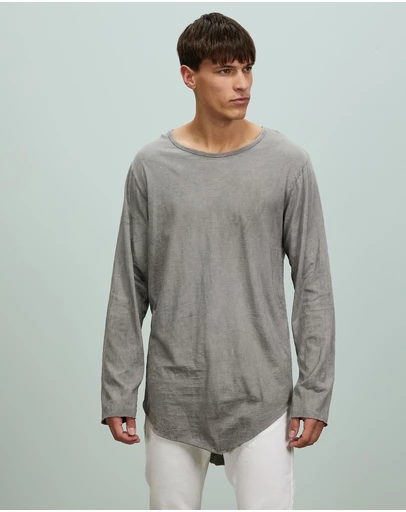 Surrounded By Ghosts - The Howlite Long Sleeve T-Shirt