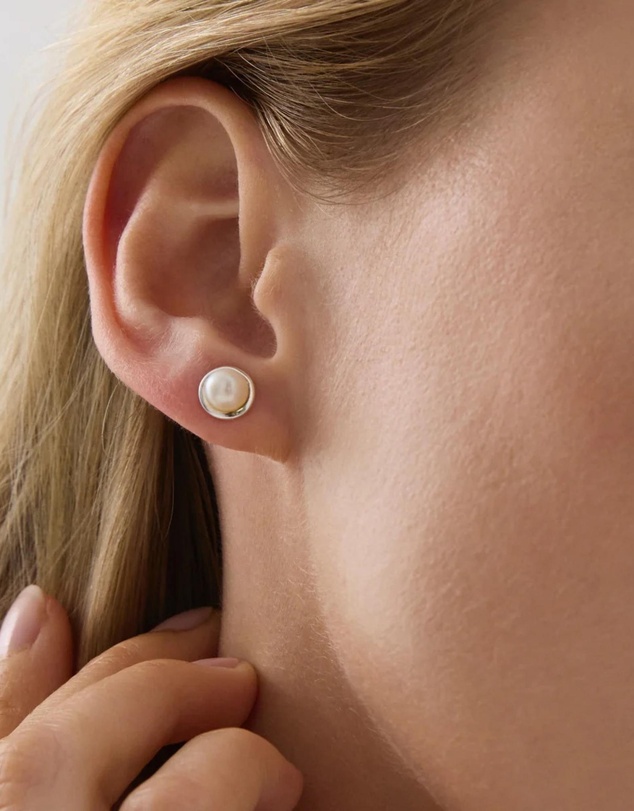 Najo - Moonbeam Silver & Pearl Stud Earring