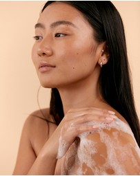 Saya - Body Wash