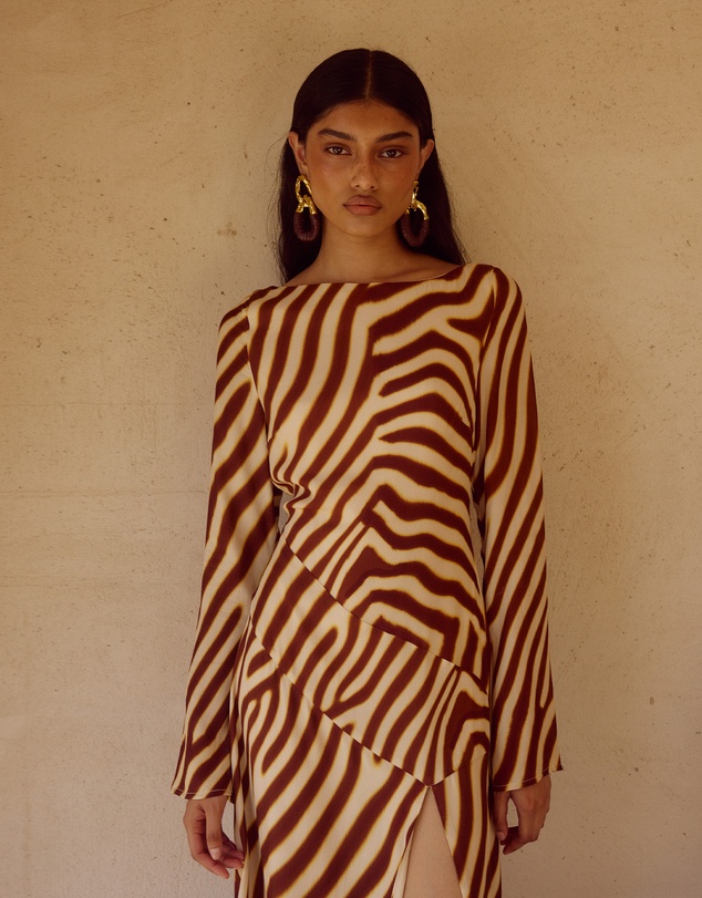 Seven Wonders - Montie Sleeved Maxi Dress