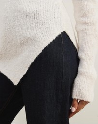 Atmos&Here - Toni Long Sleeve Knit With Asymmetric Neckline And Hem