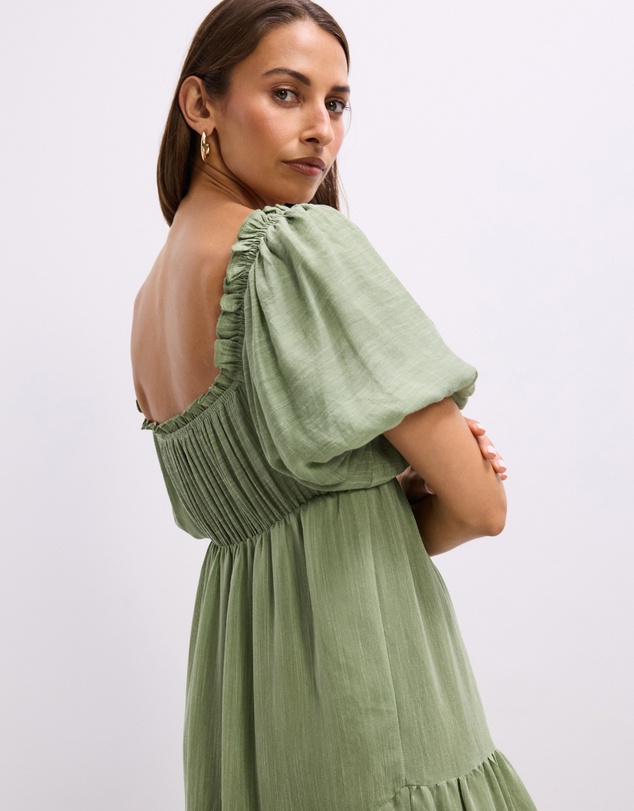 The Fated - Empire Waist Puff Sleeve Tiered Maxi Dress