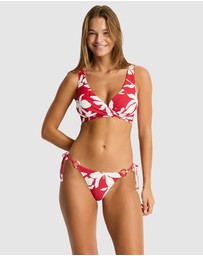 Sea Level Australia - Leilana Cross Front Multifit Bra Top