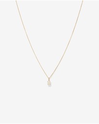 Michael Hill - Pendant with Opal in 10kt Yellow Gold
