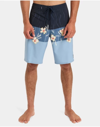 Quiksilver - Mens Surfsilk Straight 18