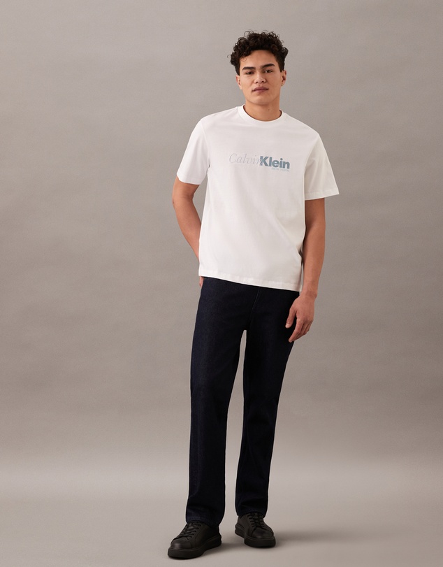 Calvin Klein - Graphic Logo T-Shirt