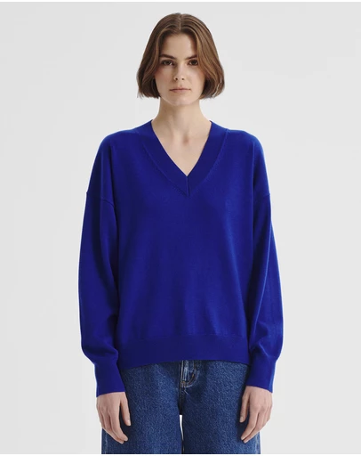Morrison - Payton V-Neck Merino Knit Pullover