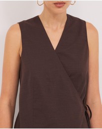 Calli - Harp Tie Vest