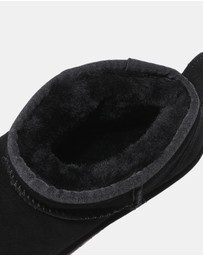 EVERAU - Australian Shepherd Ugg Julia Cow Suede Upper UGG Boots