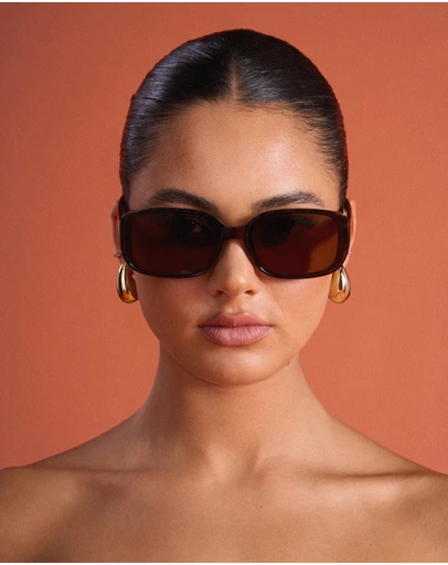 Azzurielle - Zoe Square Frame Sunglasses