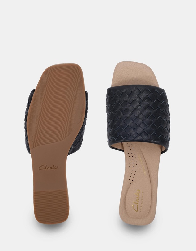 Clarks - Yana Black