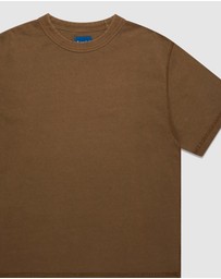 Larriet - Blind Tee