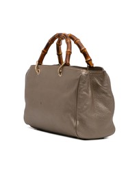 Pre-Loved by Azura Reborn - Pre-Loved gucci Elegant Leather Handbag with Distinctive Handle