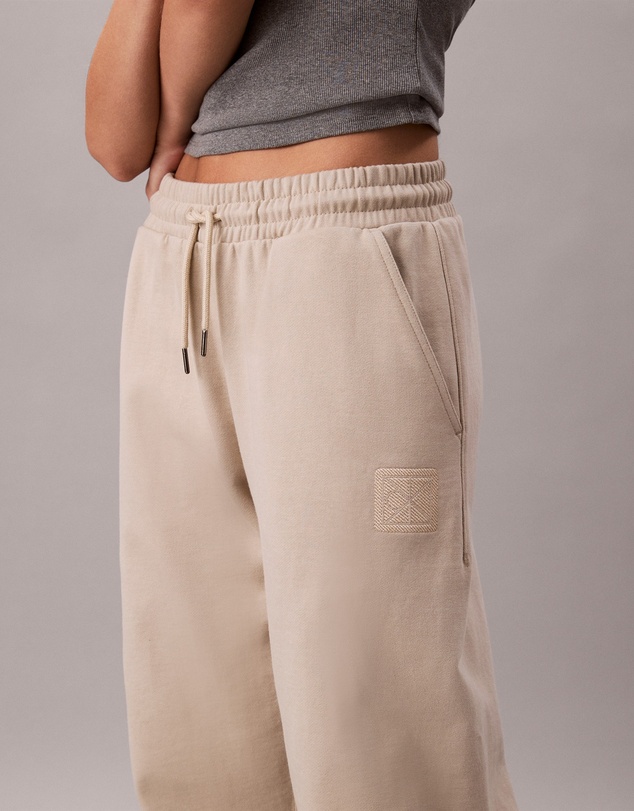 Calvin Klein - Relaxed Premium Terry Joggers