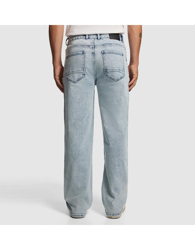 yd. - Tyrone Baggy Jean