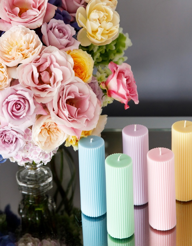 XRJ Celebrations - Pillar Pastel Green Candle