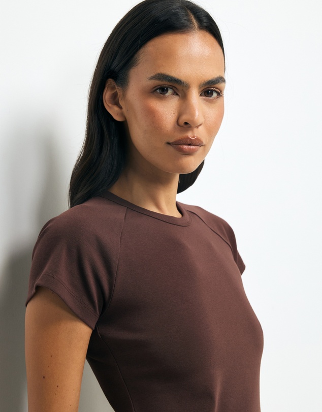 AERE - Organic Cotton Raglan T-Shirt