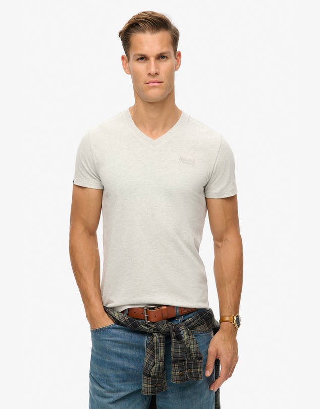 Superdry - Essential Logo Embroidered Vee Slim Fit Tee