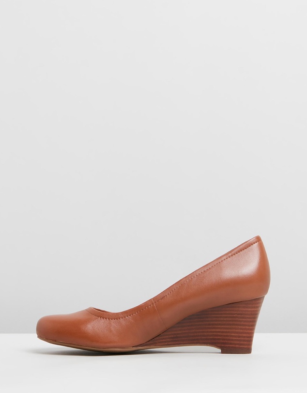 Naturalizer - Hydie Wedge - Saddle