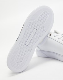 Tommy Hilfiger - Global Stripe Court Sneakers - Women's