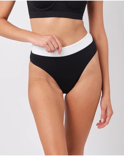 UNE PIECE - Textured High-Cut High-Waisted Bikini Bottom