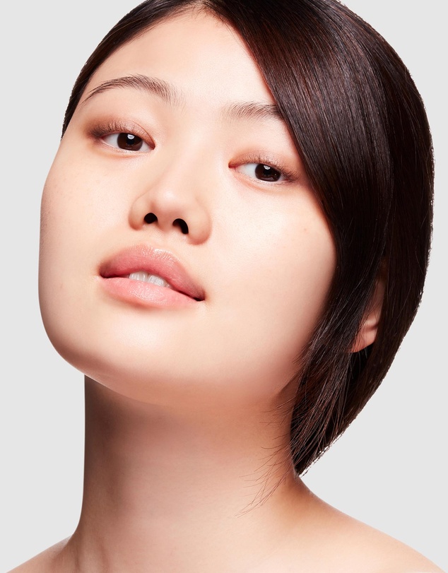 MAC - Studio Radiance Moisturiser + Illuminating Silky Primer