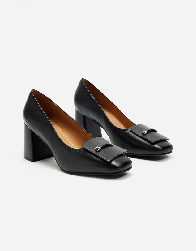 Nina Armando - Alexi Heels