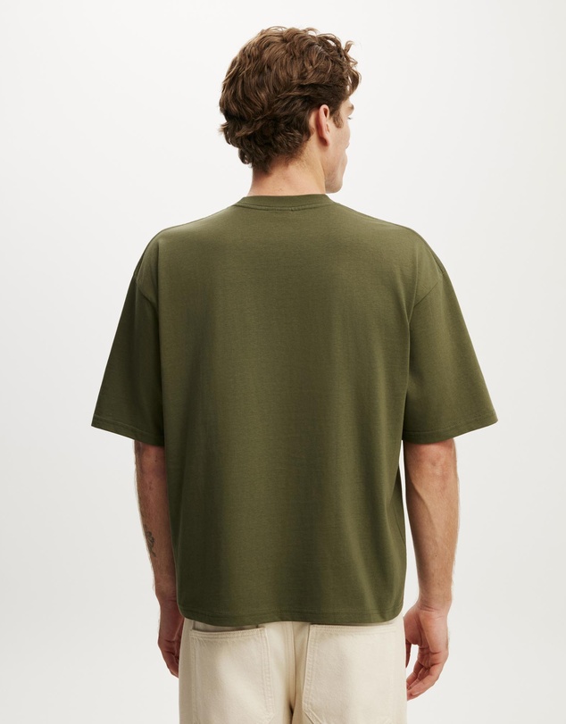 Cotton On - Cropped Fit T-Shirt