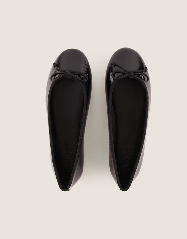 Shelly Shen - Poet Ballet Flats Black Crinkle Patent