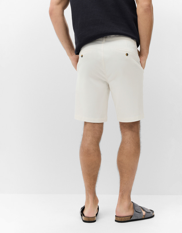 UNISON - Slim Chino Short